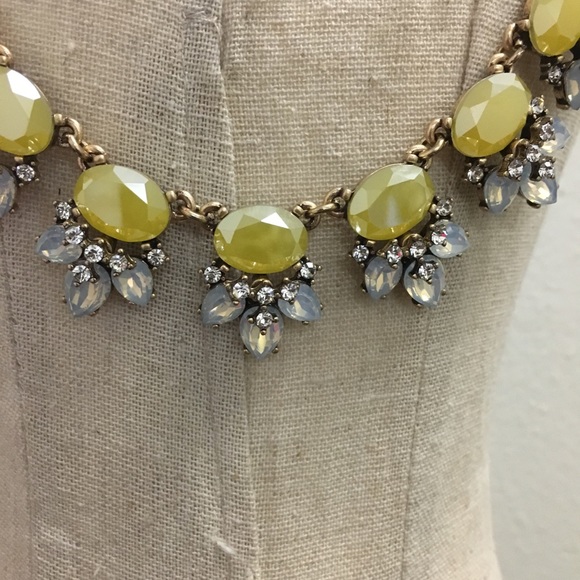 CAMILA Necklace - YELLOW - Picture 2 of 2